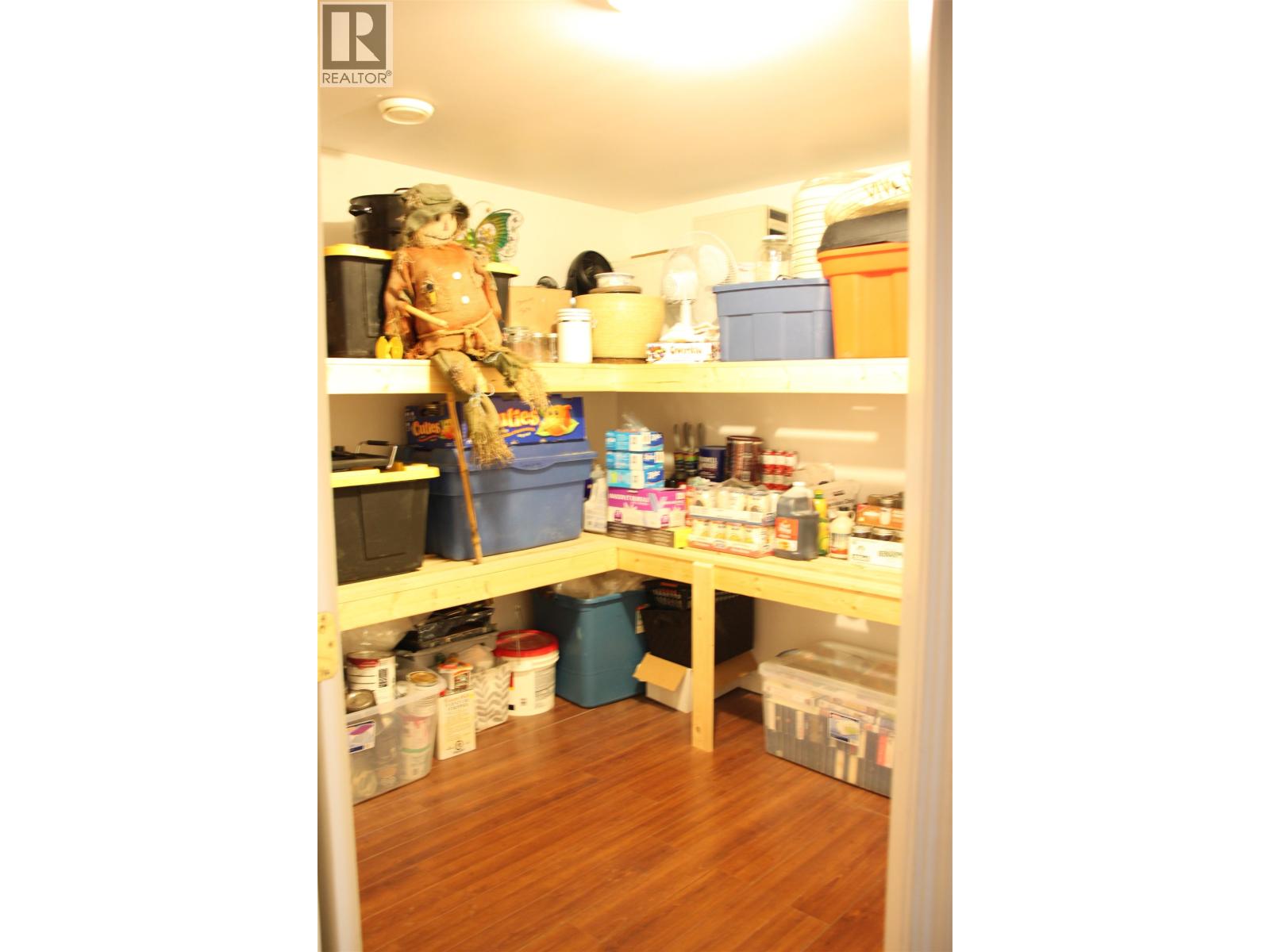 4907 Peasim Court, 108 Mile Ranch, British Columbia  V0K 2Z0 - Photo 23 - R3101055