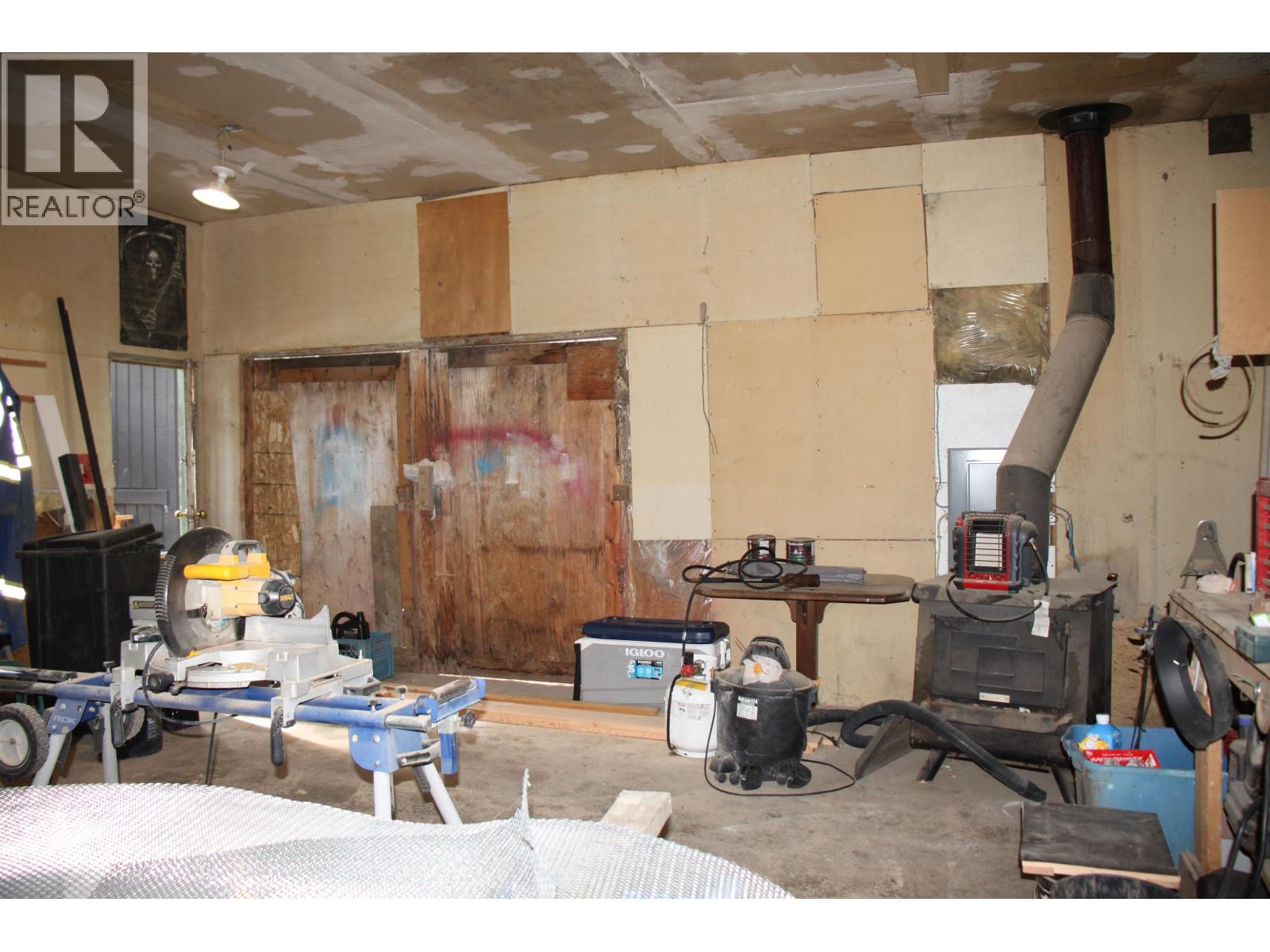 4907 Peasim Court, 108 Mile Ranch, British Columbia  V0K 2Z0 - Photo 27 - R3101055