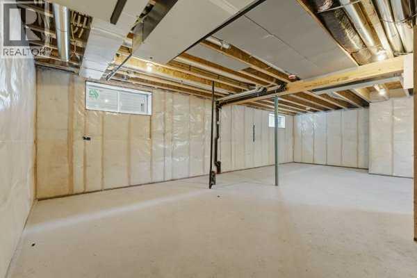 213 Bayview Park Sw, Airdrie, Alberta  T4B 4G2 - Photo 33 - A2292119