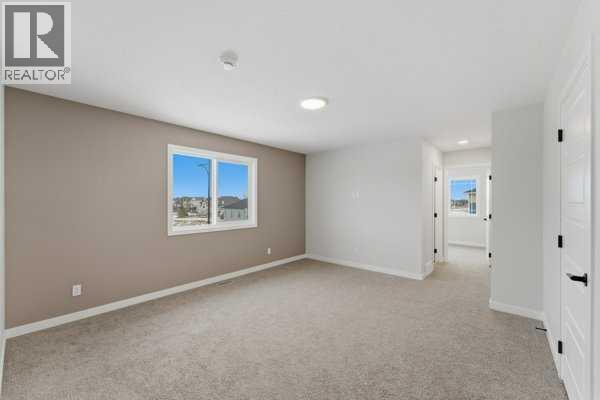 213 Bayview Park Sw, Airdrie, Alberta  T4B 4G2 - Photo 24 - A2292119