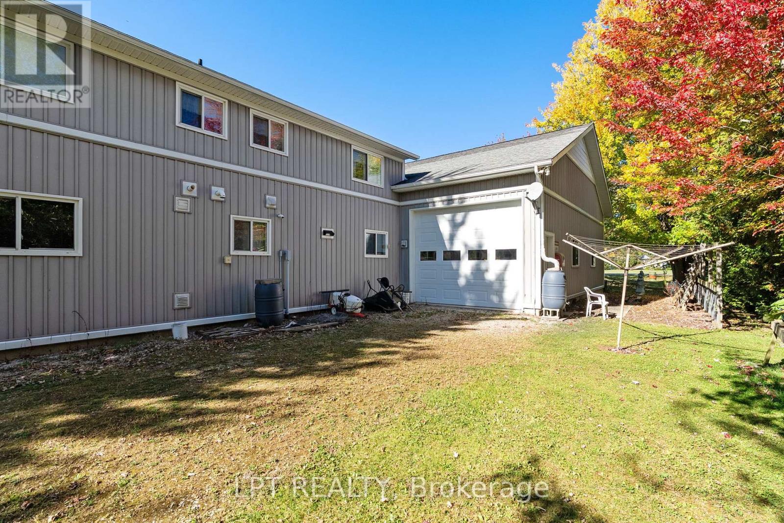33810 Darryl Court, Bluewater, Ontario  N0M 2T0 - Photo 43 - X12897966