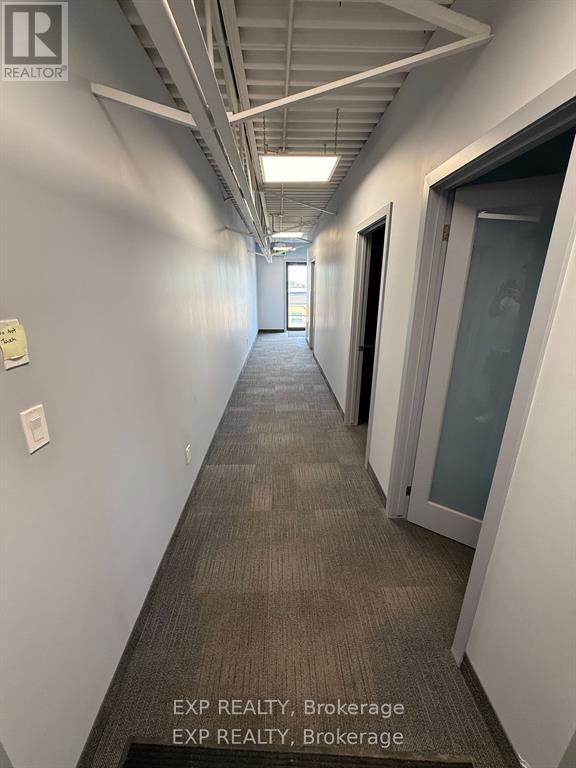 1261 Britannia Road E, Mississauga (Northeast), Ontario  L4W 1C7 - Photo 2 - W12897964