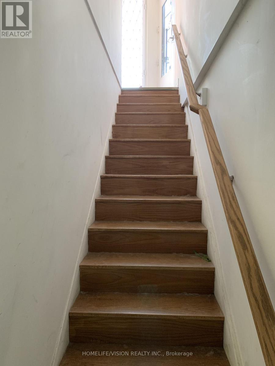 Bsmt - 201 Queen Street E, Toronto (Moss Park), Ontario  M5A 1S2 - Photo 12 - C12897958