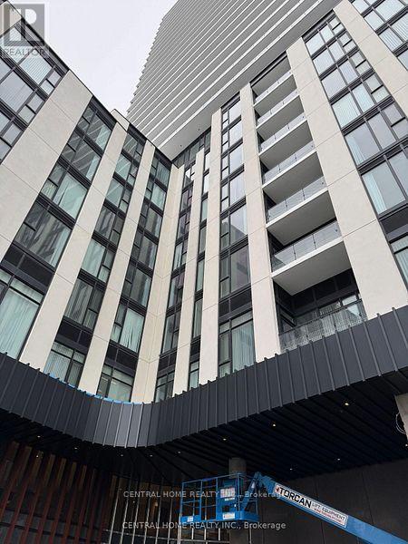 2408 - 5858 Yonge St Street, Toronto (Newtonbrook West), Ontario  M2M 3T3 - Photo 2 - C12897974