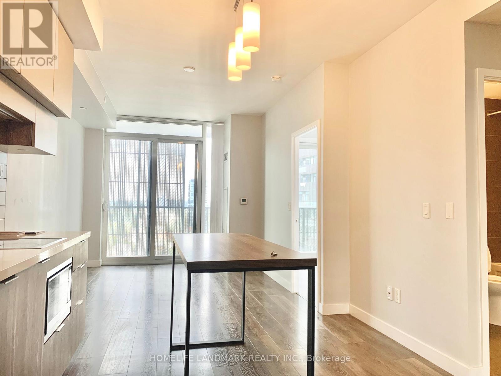 2207 - 8 Eglinton Avenue E, Toronto (Mount Pleasant West), Ontario  M4P 0C1 - Photo 12 - C12897990