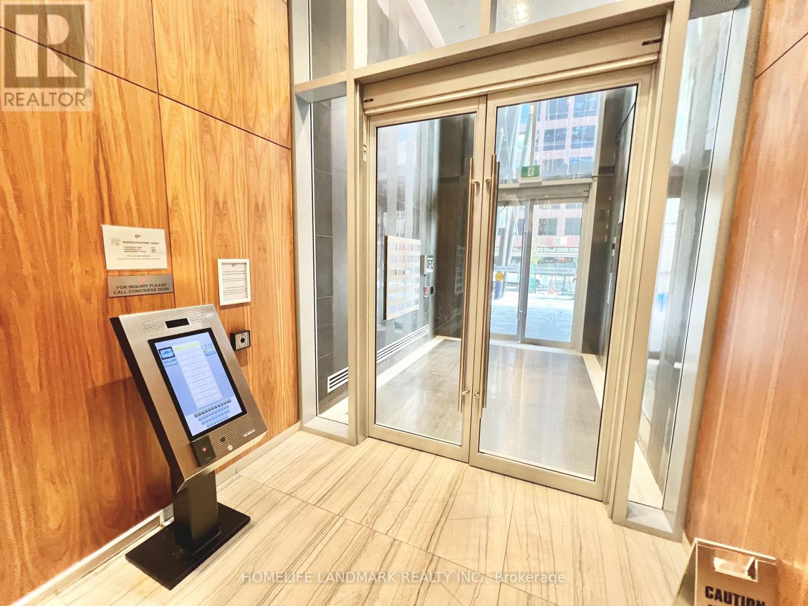 2207 - 8 Eglinton Avenue E, Toronto (Mount Pleasant West), Ontario  M4P 0C1 - Photo 32 - C12897990