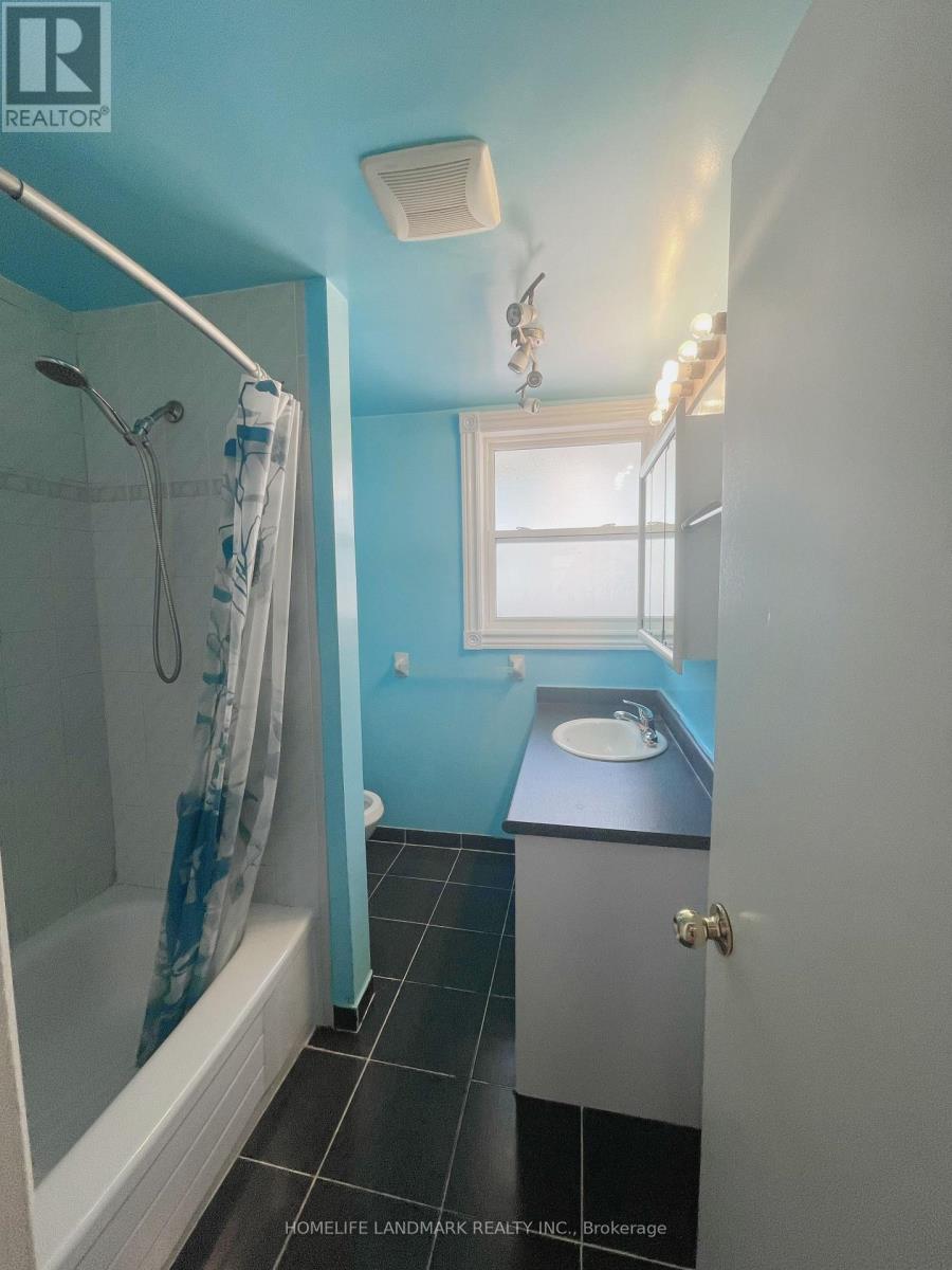 79 Milford Haven Drive, Toronto (Morningside), Ontario  M1G 3C9 - Photo 13 - E12897970