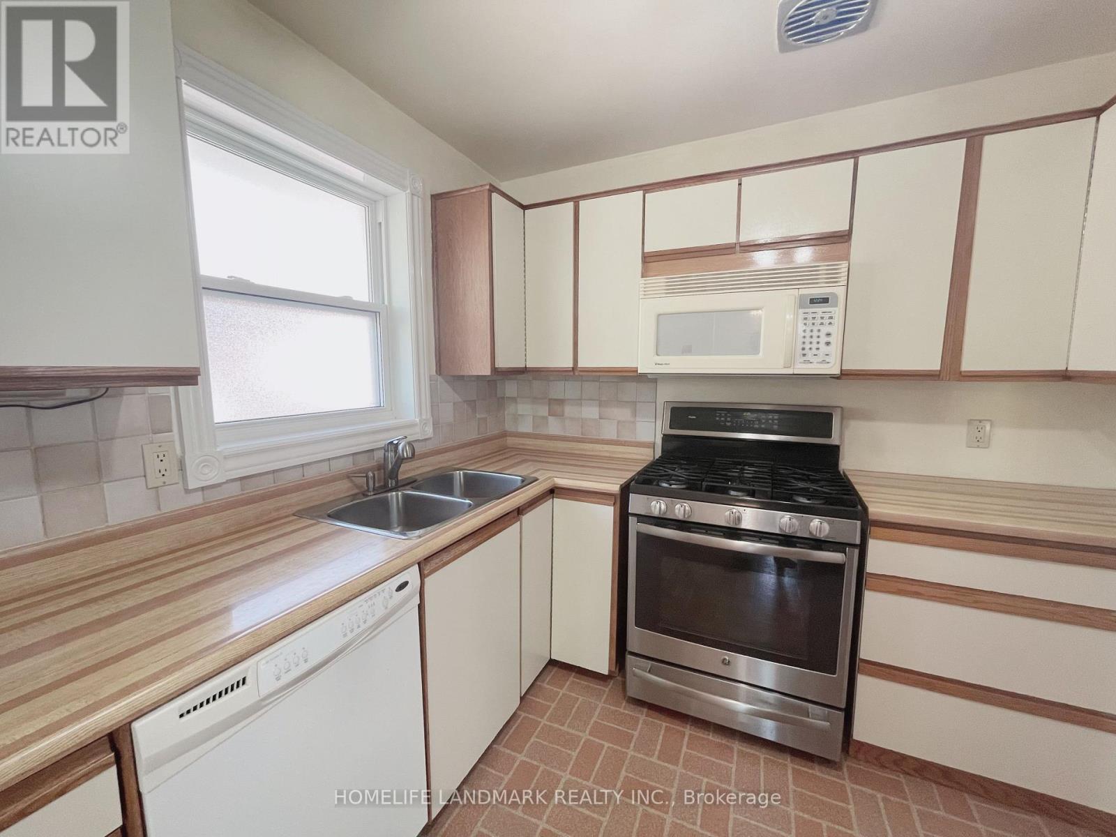 79 Milford Haven Drive, Toronto (Morningside), Ontario  M1G 3C9 - Photo 3 - E12897970