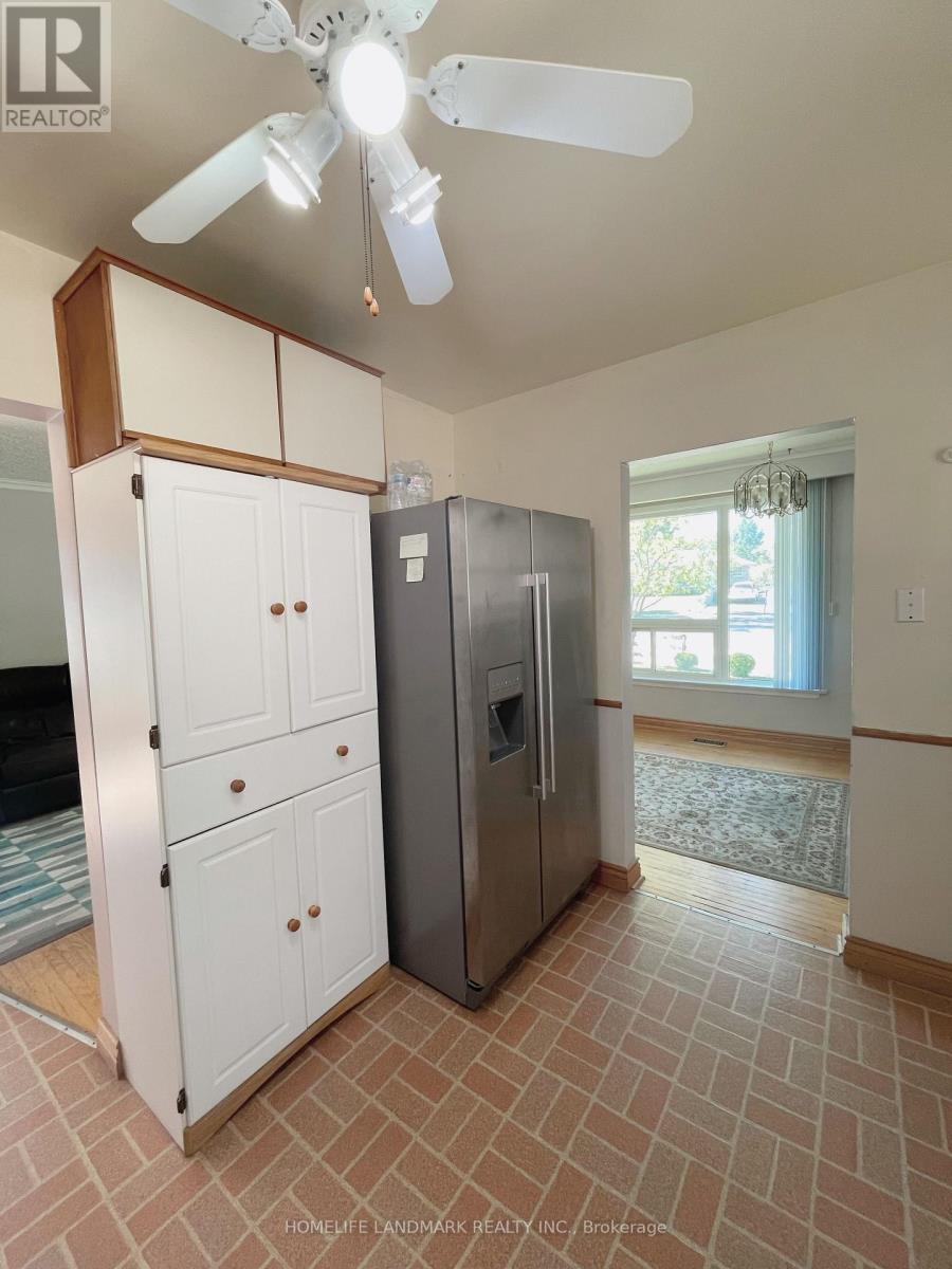 79 Milford Haven Drive, Toronto (Morningside), Ontario  M1G 3C9 - Photo 5 - E12897970