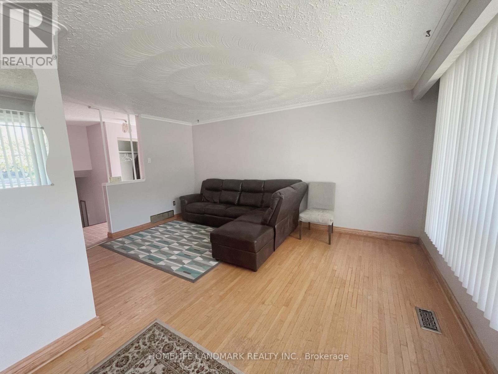 79 Milford Haven Drive, Toronto (Morningside), Ontario  M1G 3C9 - Photo 6 - E12897970