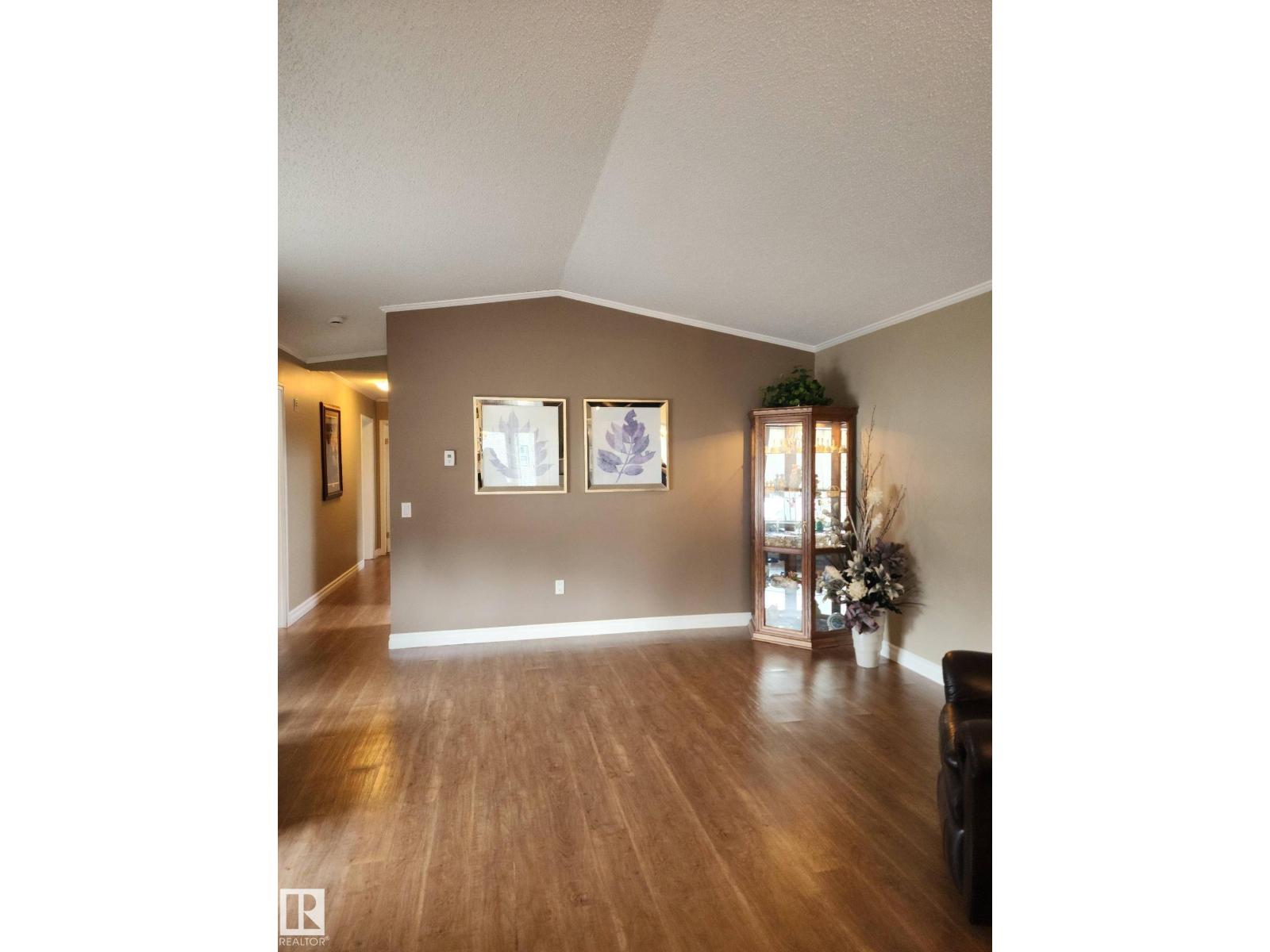 46 Willow Park Es, Leduc, Alberta  T9E 5R2 - Photo 9 - E4477990