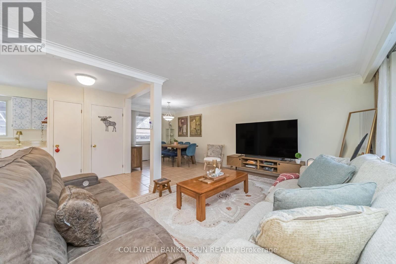 84 Dumbarton Street, Guelph (Riverside Park), Ontario  N1E 3T7 - Photo 17 - X12894984