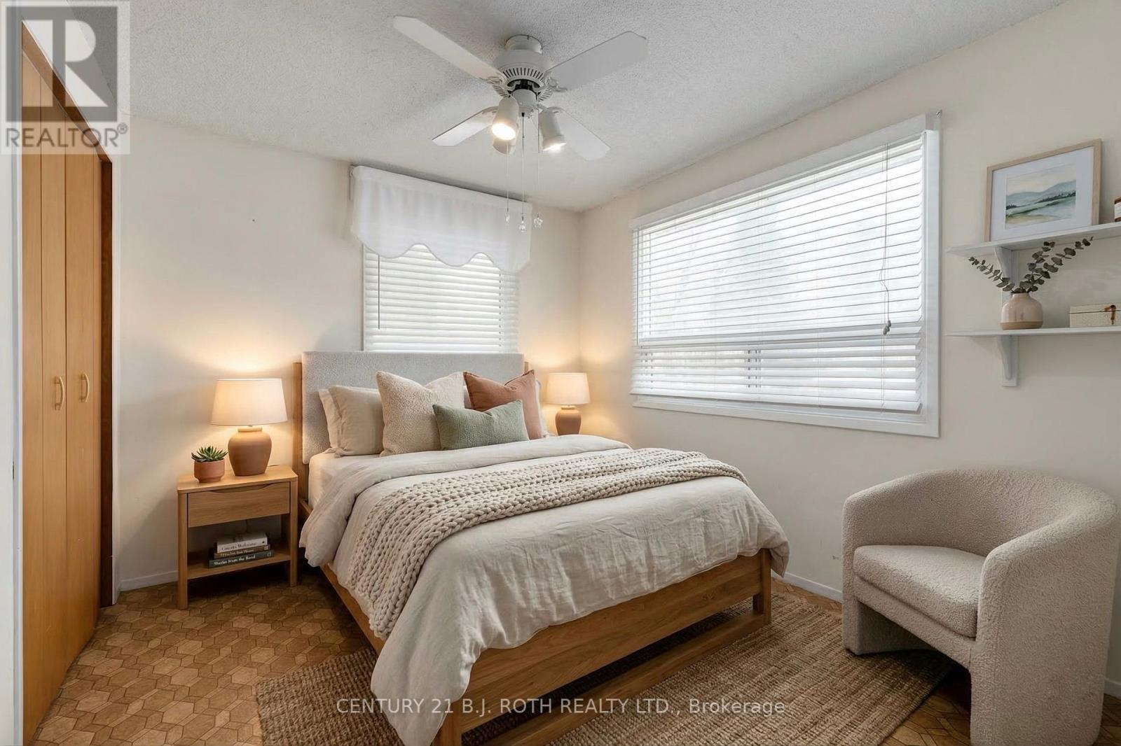 3 Donald Street, Oro-Medonte, Ontario  L0L 1T0 - Photo 16 - S12898000