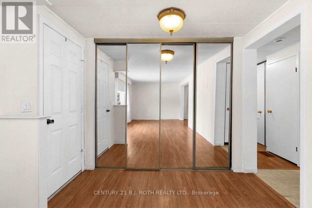 3 Donald Street, Oro-Medonte, Ontario  L0L 1T0 - Photo 19 - S12898000