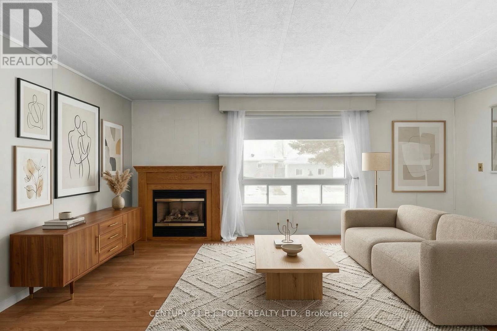 3 Donald Street, Oro-Medonte, Ontario  L0L 1T0 - Photo 4 - S12898000