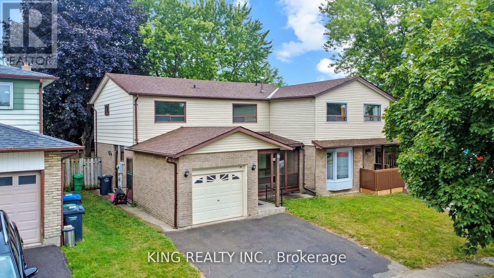 16 WIMBLEDON COURT, Brampton, Ontario