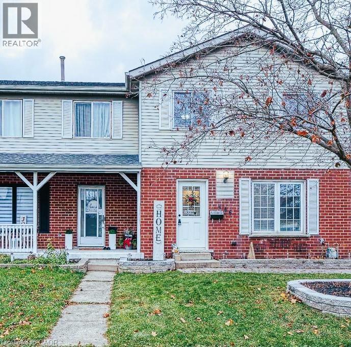 446 Springbank Avenue, Woodstock, Ontario  N4T 1H8 - Photo 1 - 40813400