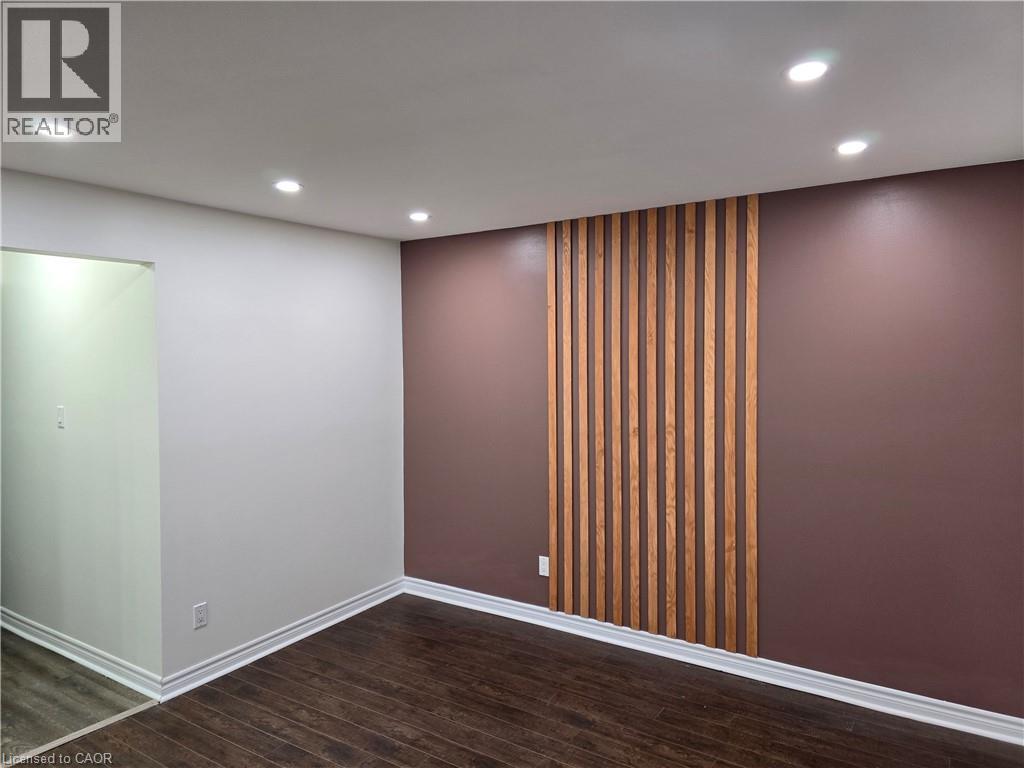 446 Springbank Avenue, Woodstock, Ontario  N4T 1H8 - Photo 4 - 40813400