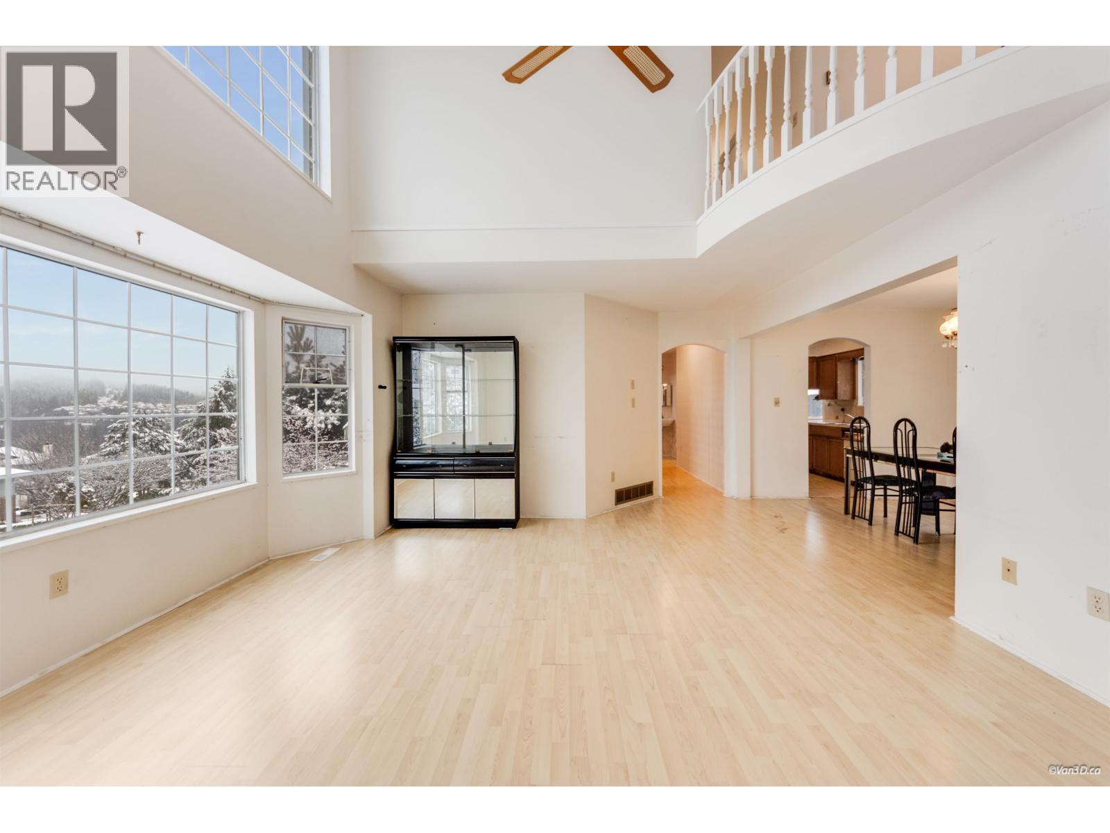 3178 Leeward Court, Coquitlam, British Columbia  V3C 5A9 - Photo 3 - R3098732