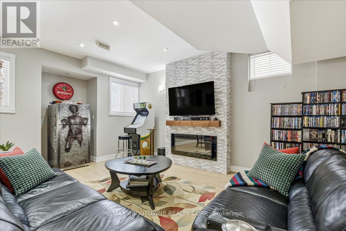 3260 Ribble Crescent, Oakville, Ontario  L6M 0B1 - Photo 38 - W12897988