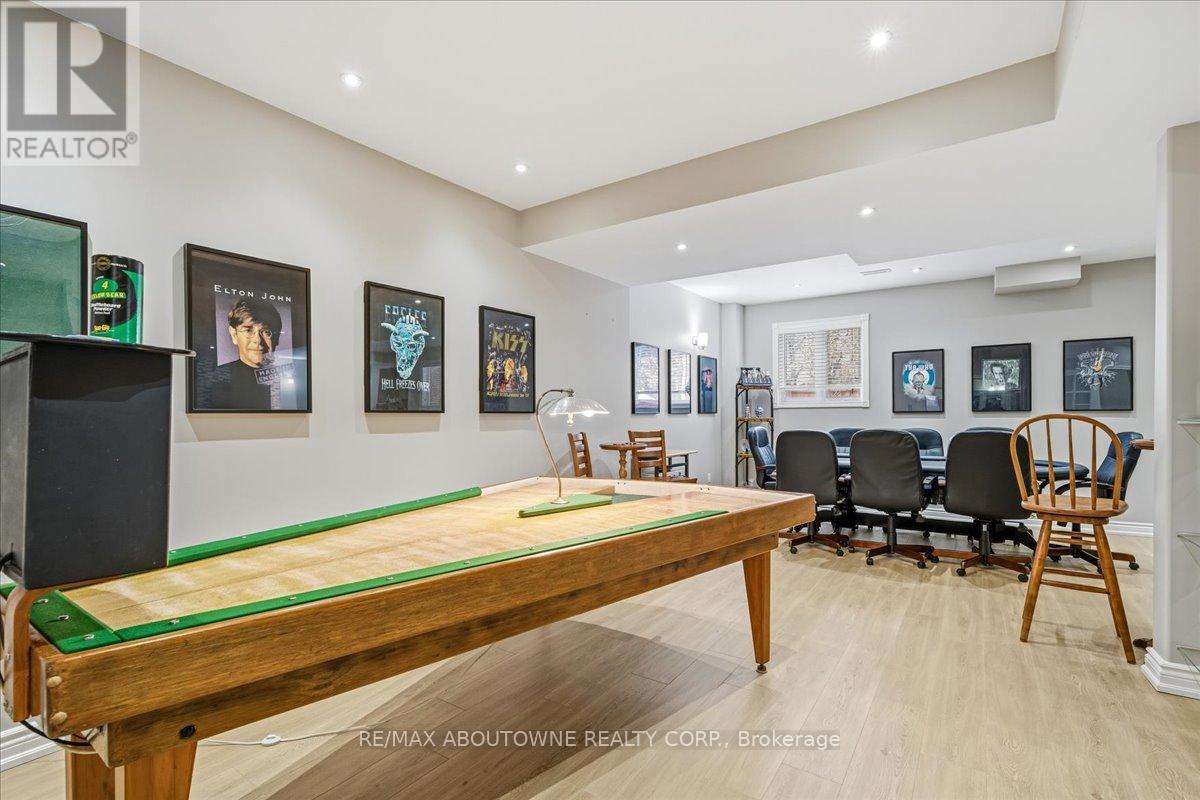 3260 Ribble Crescent, Oakville, Ontario  L6M 0B1 - Photo 39 - W12897988