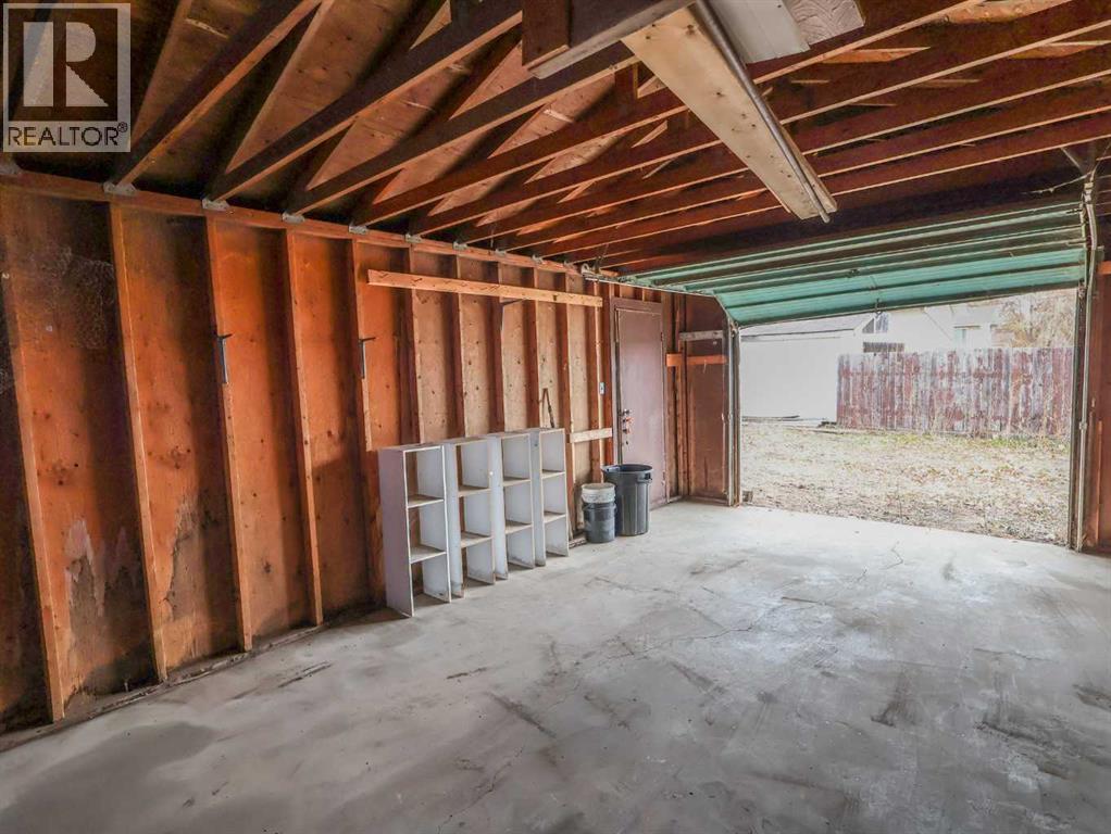 6117 51 Avenue, Stettler, Alberta  T0C 2L2 - Photo 49 - A2266934