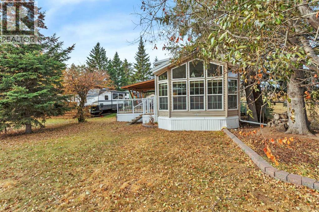 15, 12040 Township Road 422, Rural Ponoka County, Alberta  T0C 2J0 - Photo 2 - A2267579