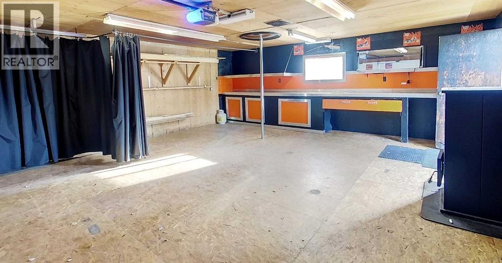 4323 9 Avenue, Edson, Alberta  T7E 1B4 - Photo 33 - A2268830