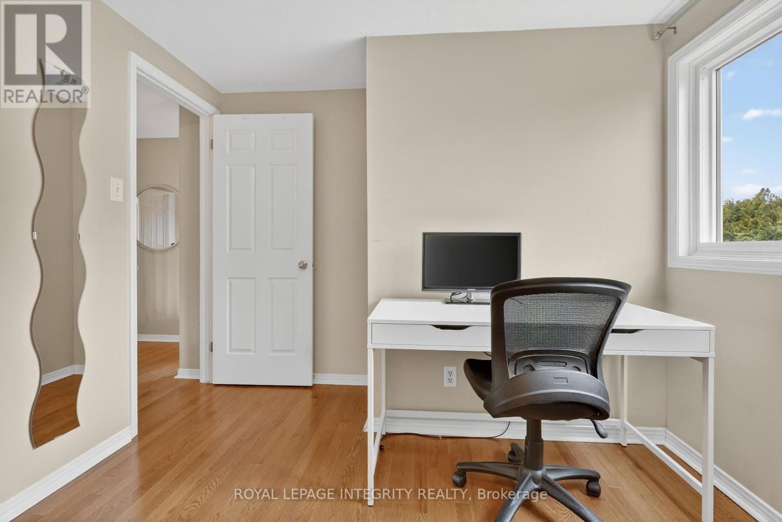 6020 Vineyard Drive, Ottawa, Ontario  K1C 2M5 - Photo 14 - X12898010