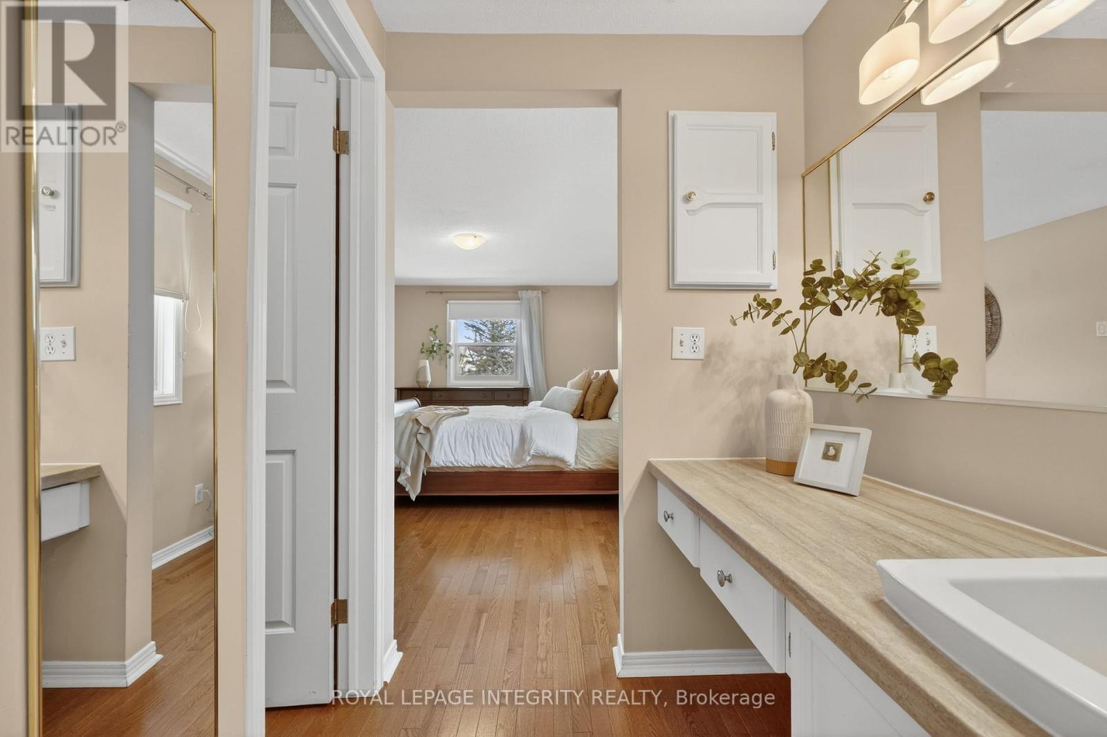 6020 Vineyard Drive, Ottawa, Ontario  K1C 2M5 - Photo 15 - X12898010