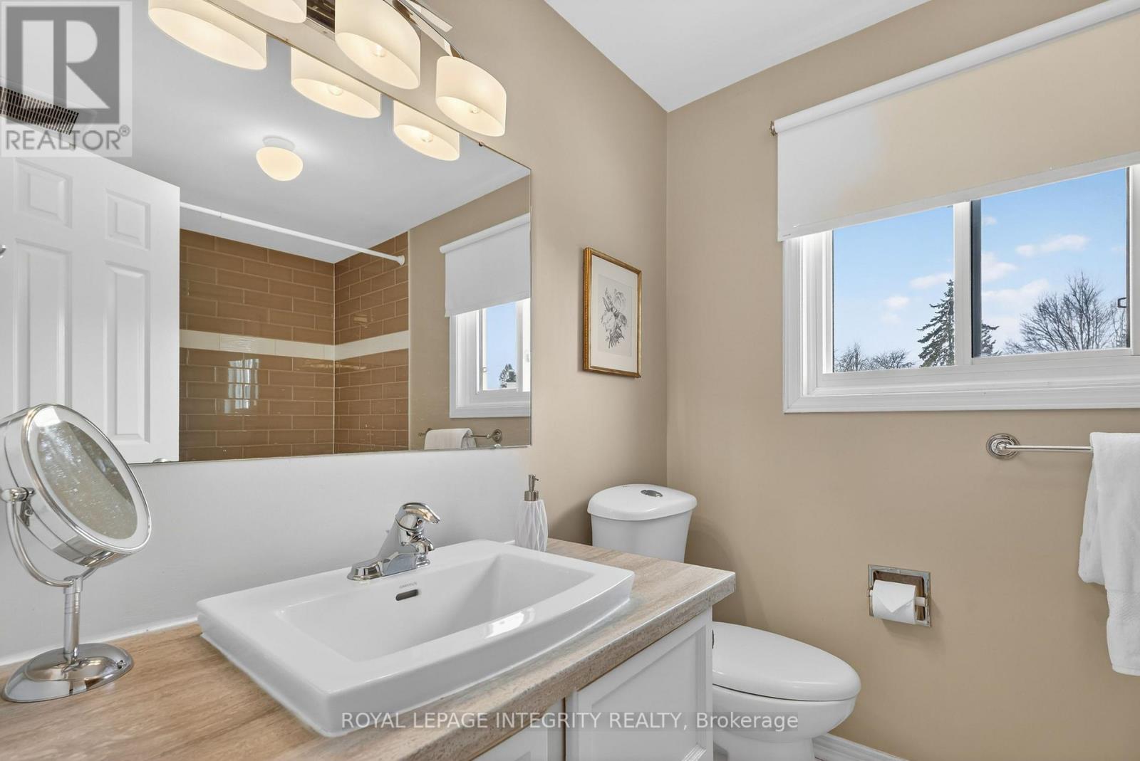 6020 Vineyard Drive, Ottawa, Ontario  K1C 2M5 - Photo 17 - X12898010