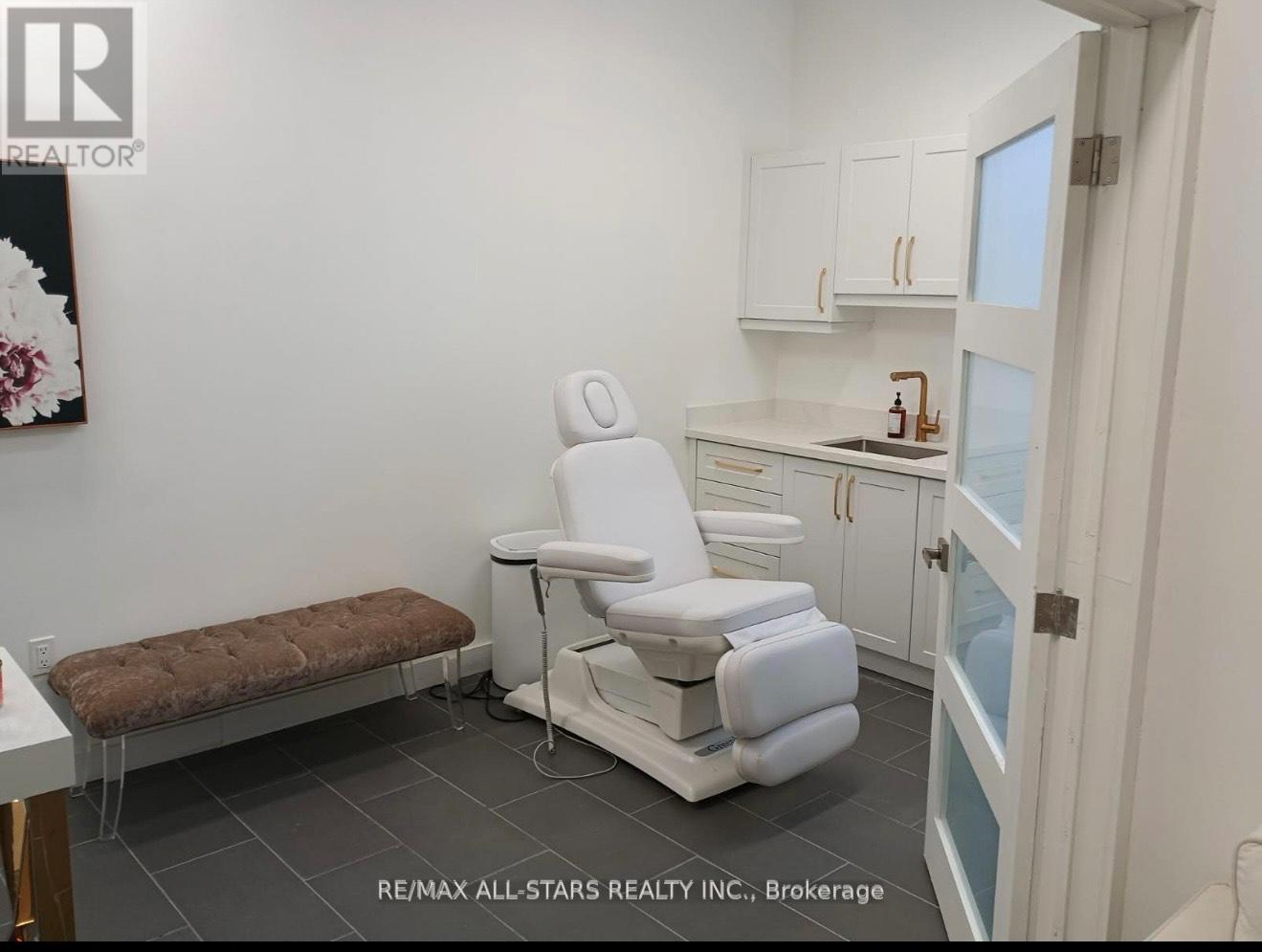 104a - 715 Queen Street E, Toronto, Ontario  M4M 1H1 - Photo 2 - E12849350