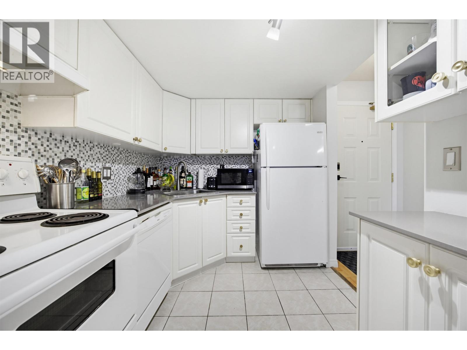 202 1519 Grant Avenue, Port Coquitlam, British Columbia  V3B 7S8 - Photo 7 - R3101467