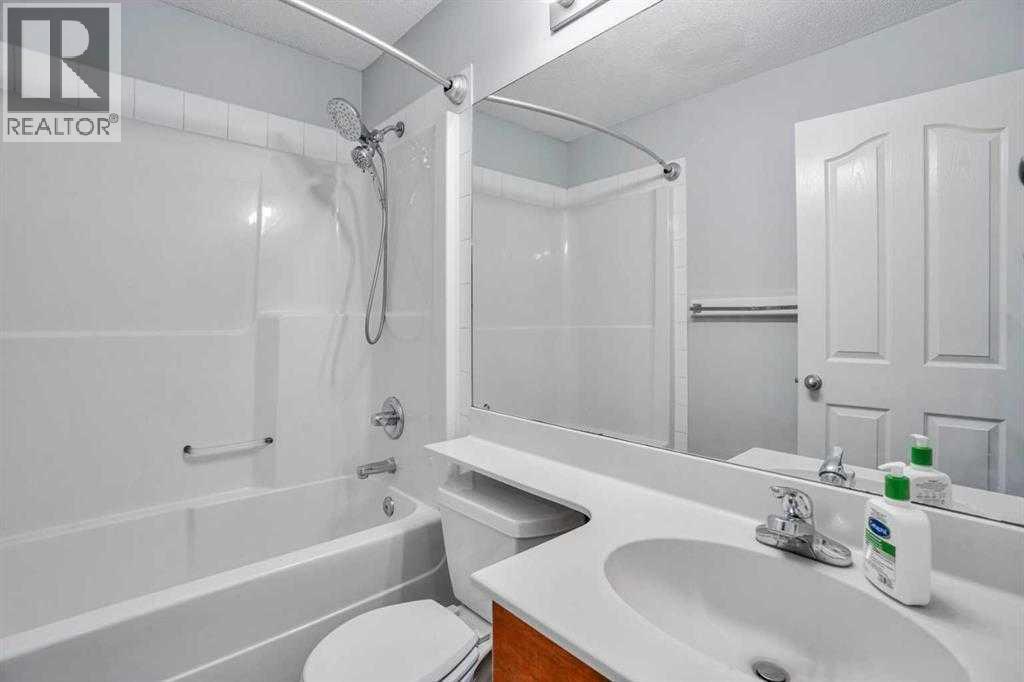 198 New Brighton Circle Se, Calgary, Alberta  T2Z 4B4 - Photo 25 - A2293691