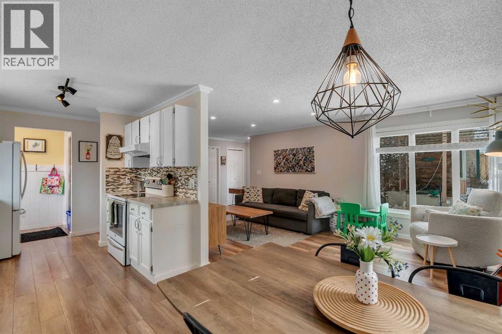 47 Deersaxon Road Se, Calgary, Alberta  T2J 6T1 - Photo 7 - A2293712