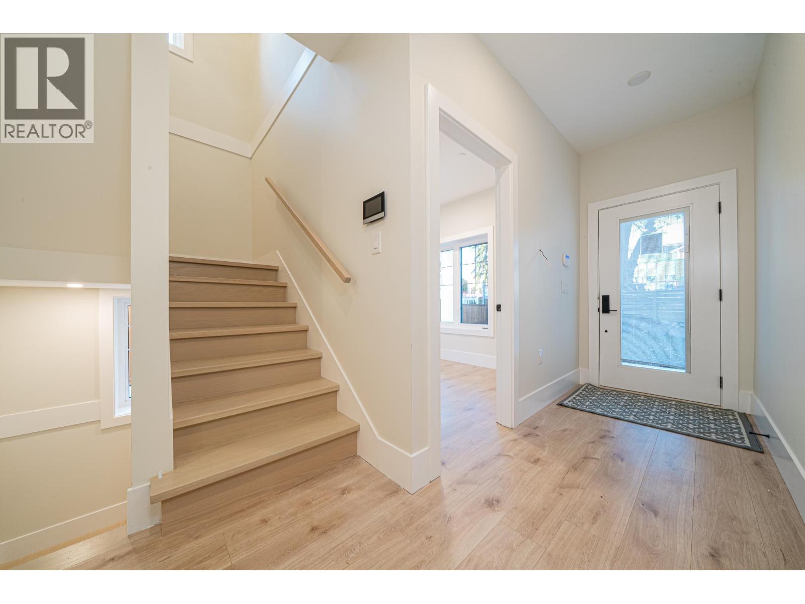 970 Park Drive, Vancouver, British Columbia  V6P 2J4 - Photo 5 - R3101206