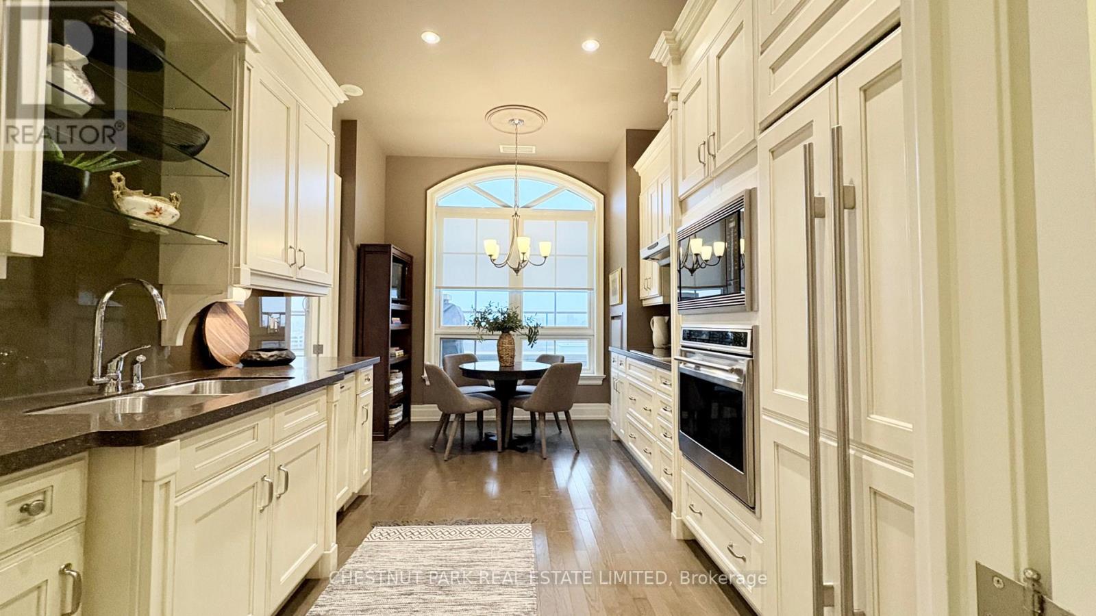 804 - 21 Burkebrook Place, Toronto, Ontario  M4G 0A2 - Photo 14 - C12871972