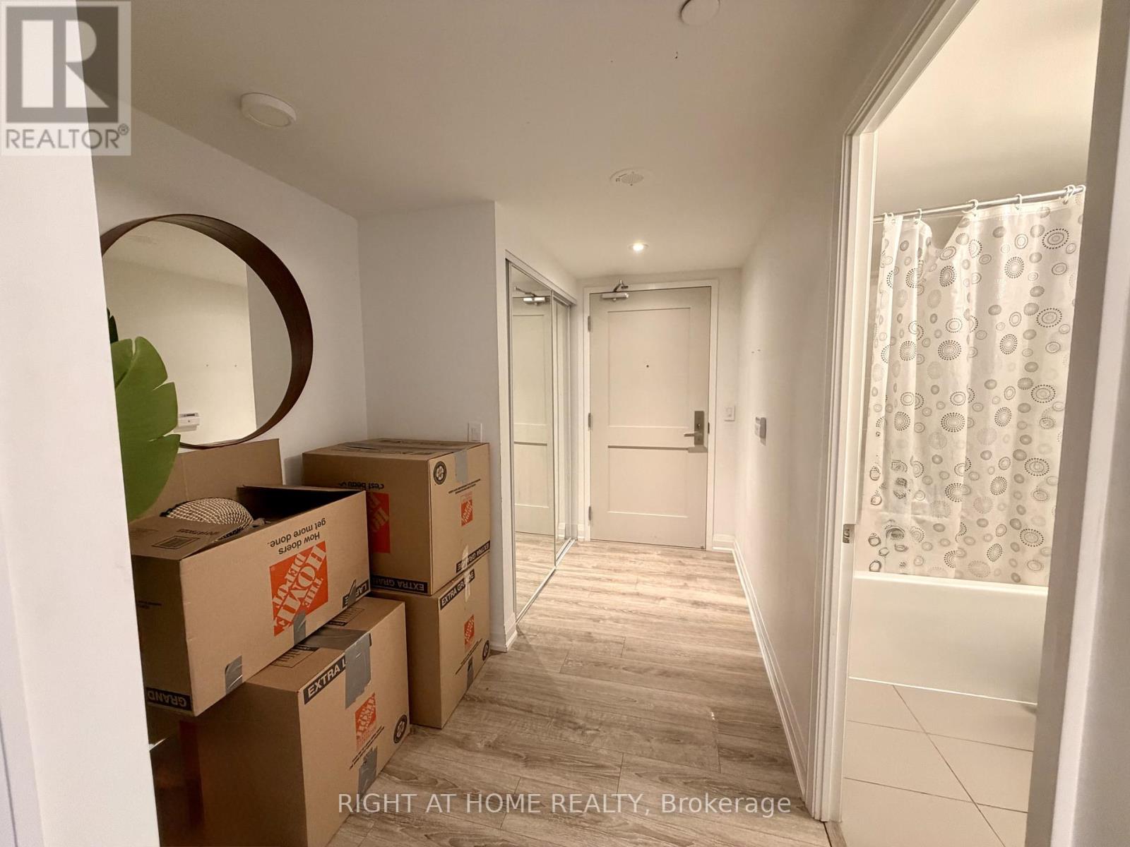 433 - 26 Gibbs Road W, Toronto, Ontario  M9B 6L6 - Photo 12 - W12898020