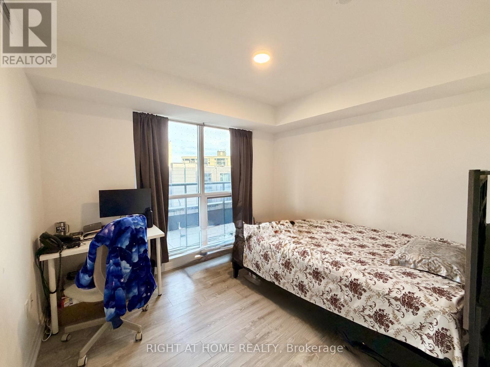 433 - 26 Gibbs Road W, Toronto, Ontario  M9B 6L6 - Photo 8 - W12898020