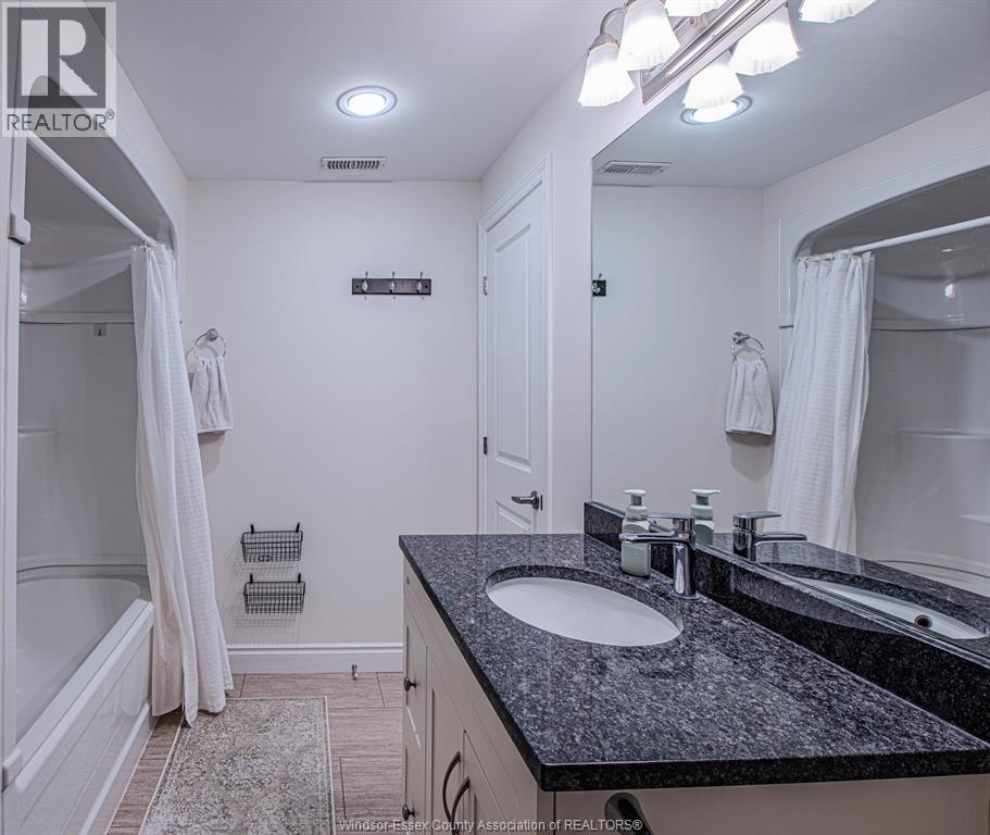 2554 Olive, Windsor, Ontario  N8T 0B1 - Photo 34 - 26005680