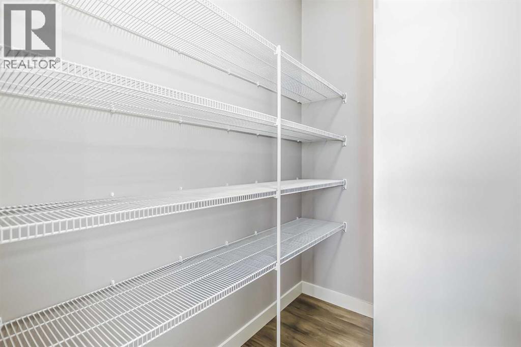 4 Topaz Place, Cochrane, Alberta  T4C 3K2 - Photo 12 - A2283463