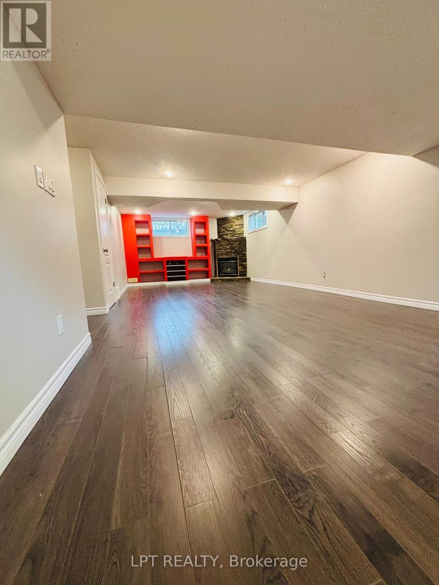 64 Yarrow Court, Kitchener, Ontario  N2E 4C4 - Photo 30 - X12898018