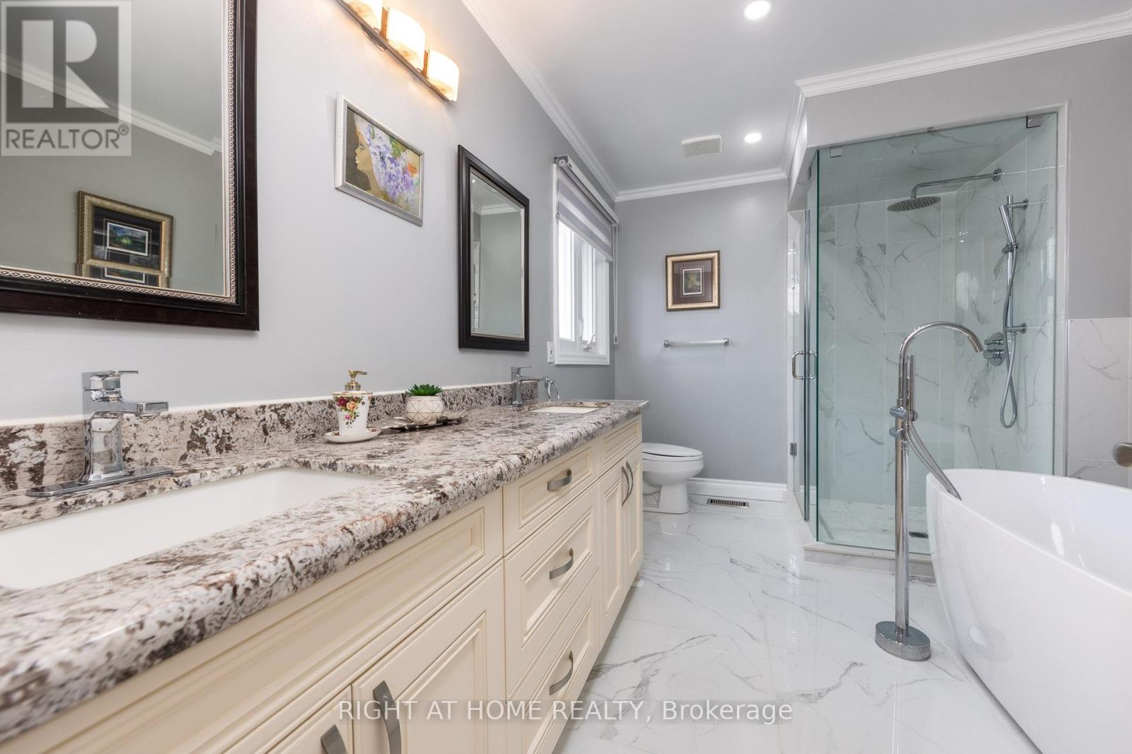 27 Addison Street, Richmond Hill (North Richvale), Ontario  L4C 9N1 - Photo 25 - N12896492