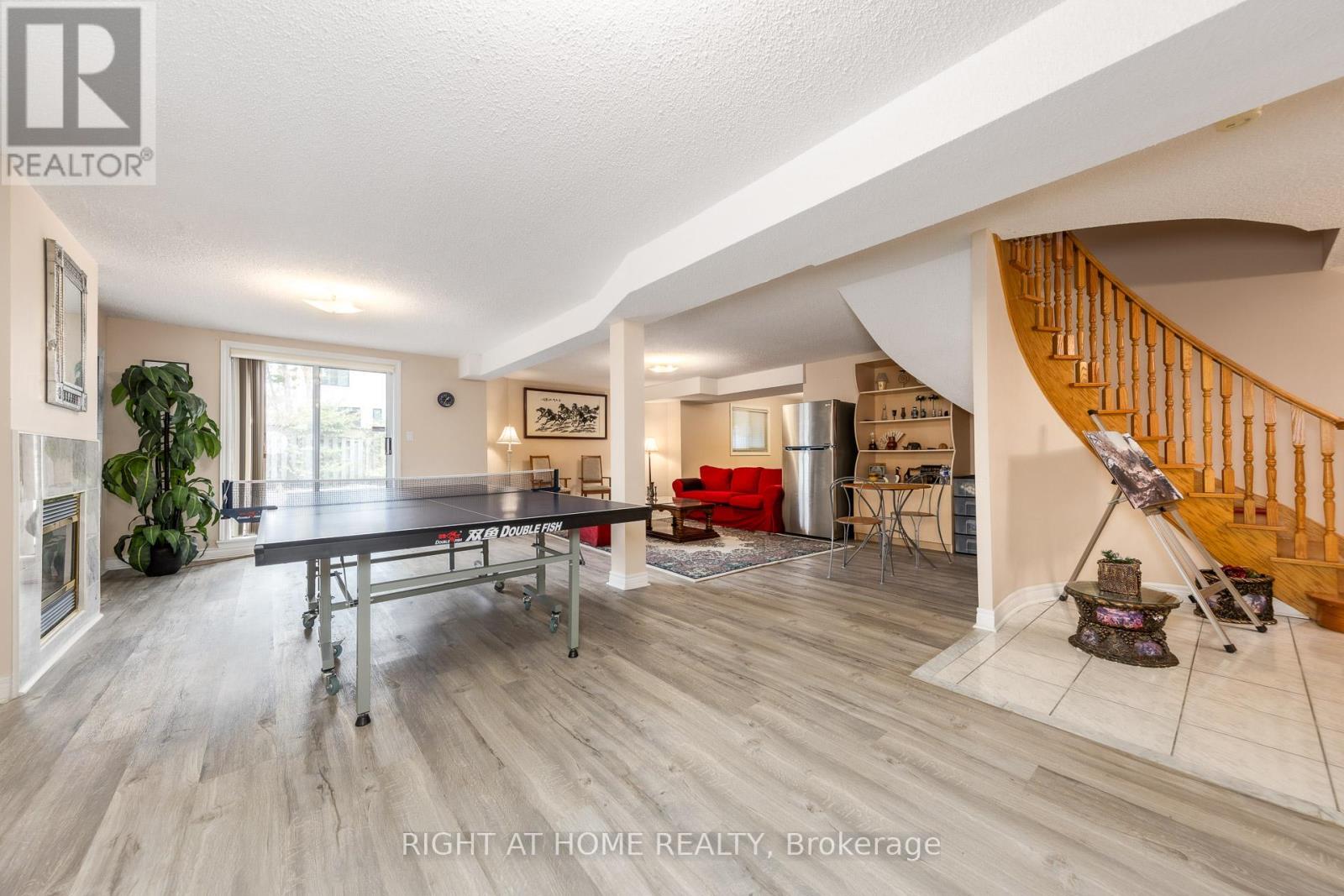 27 Addison Street, Richmond Hill (North Richvale), Ontario  L4C 9N1 - Photo 35 - N12896492