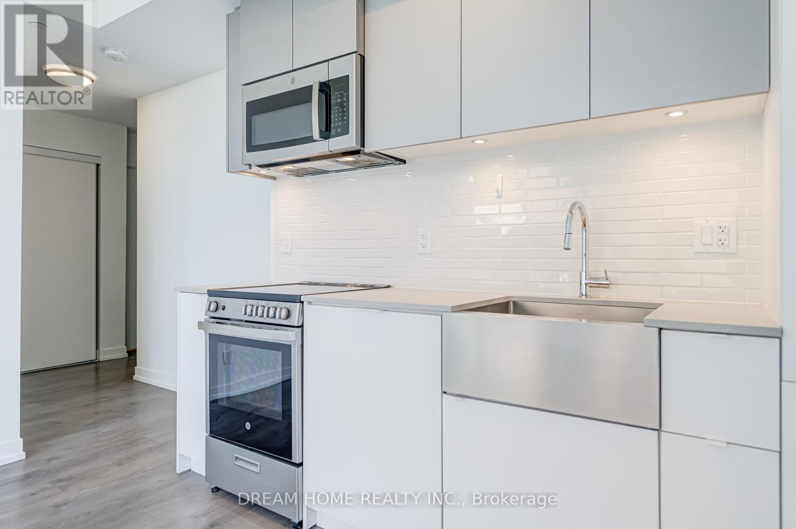 1110 - 270 Dufferin Street, Toronto (South Parkdale), Ontario  M6K 0H8 - Photo 11 - W12765492