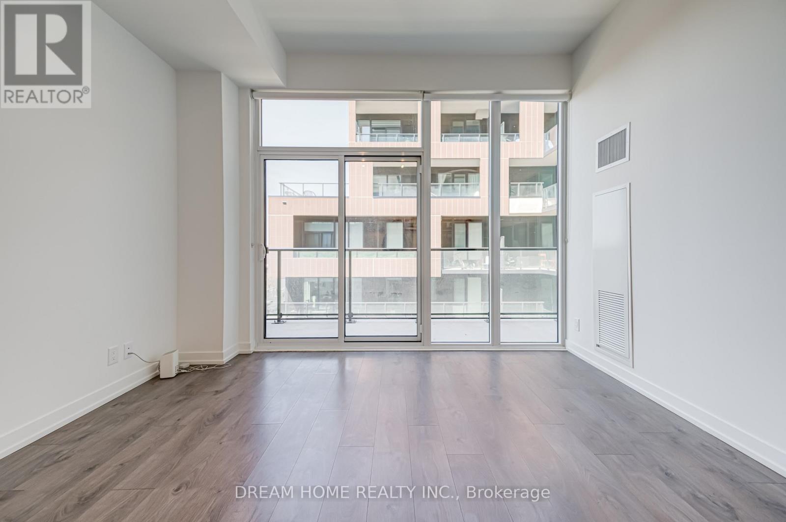 1110 - 270 Dufferin Street, Toronto, Ontario  M6K 0H8 - Photo 12 - W12794136