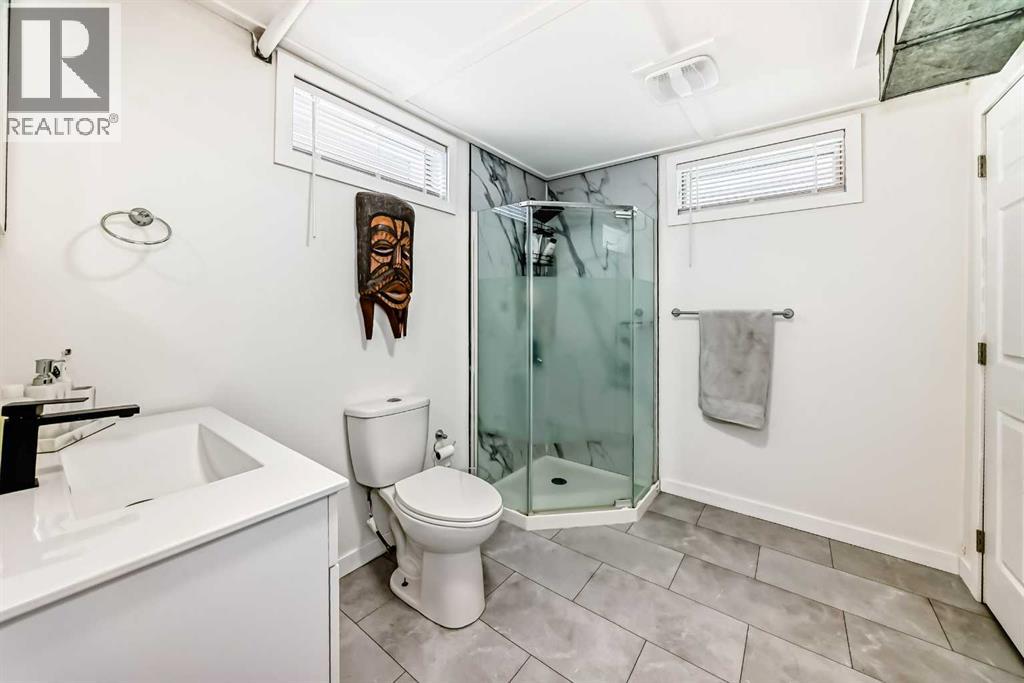 4117 45 Street, Red Deer, Alberta  T4N 1J9 - Photo 12 - A2292092