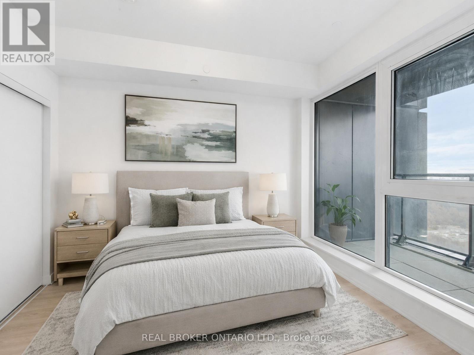 2105 - 1 Quarrington Lane, Toronto, Ontario  M3C 0S4 - Photo 17 - C12898038