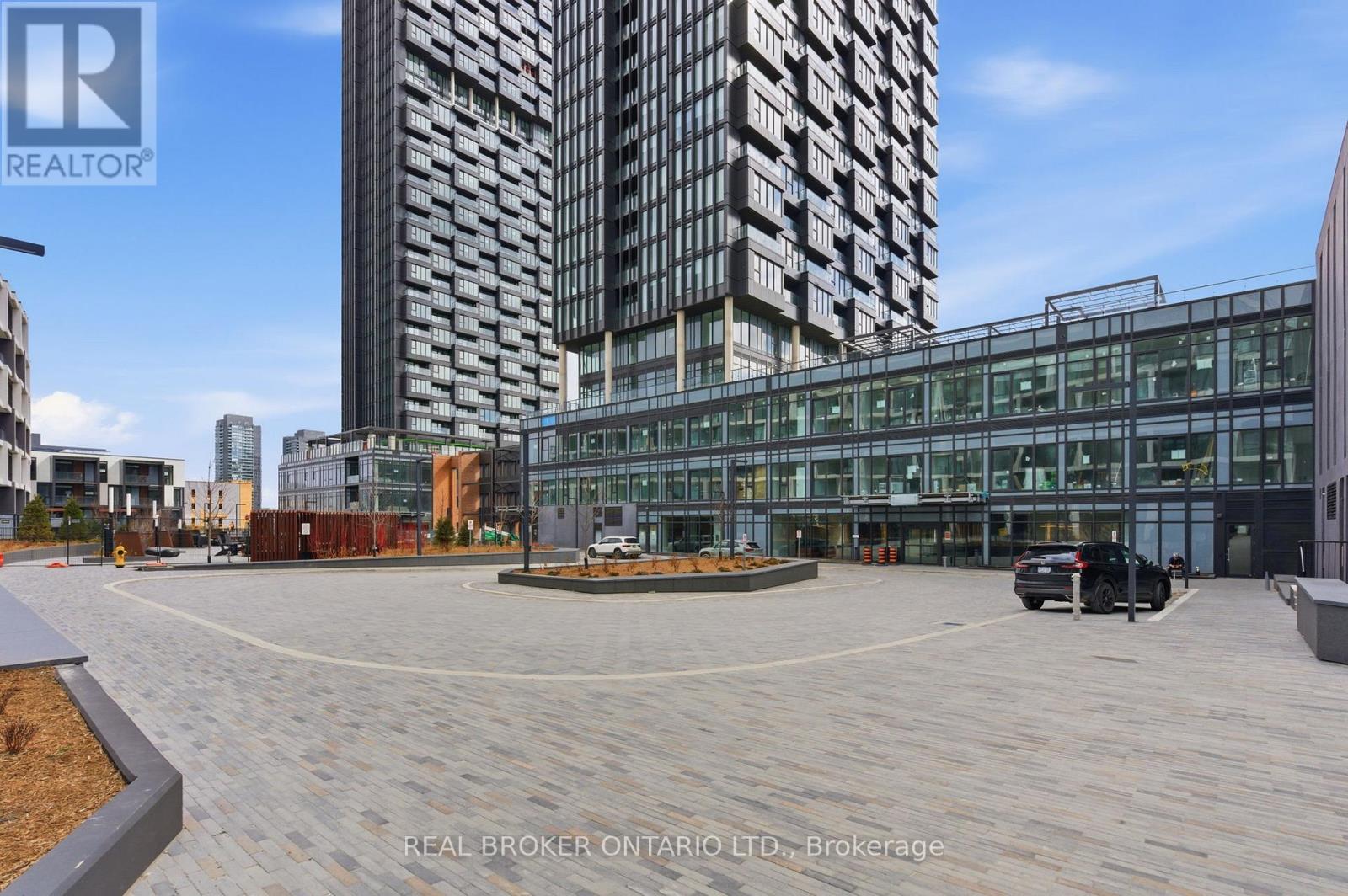 2105 - 1 Quarrington Lane, Toronto, Ontario  M3C 0S4 - Photo 2 - C12898038