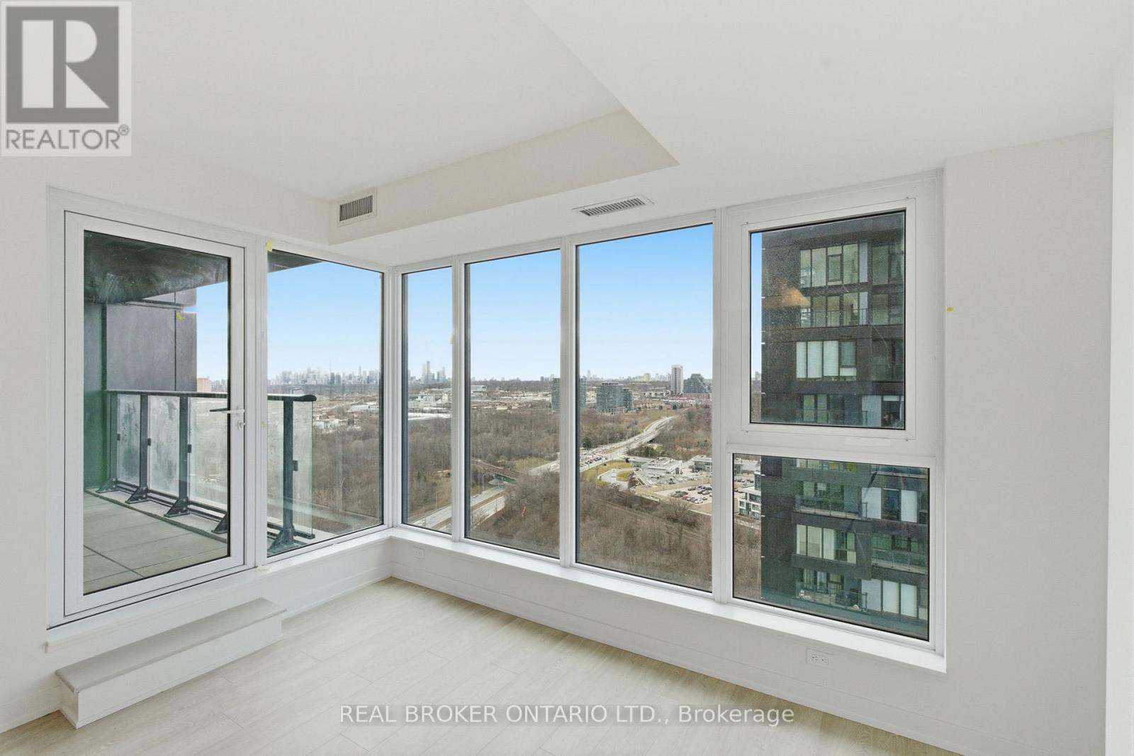 2105 - 1 Quarrington Lane, Toronto, Ontario  M3C 0S4 - Photo 8 - C12898038